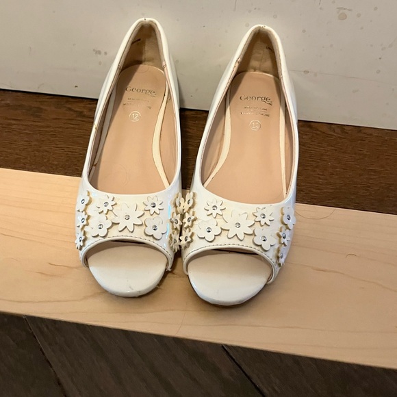 George & Rachel Dress Shoes Girl Lot of 2 Pairs - Picture 4 of 15